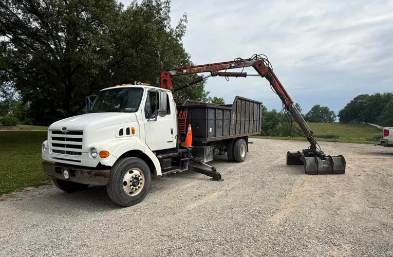 Grapple Truck Tree Service